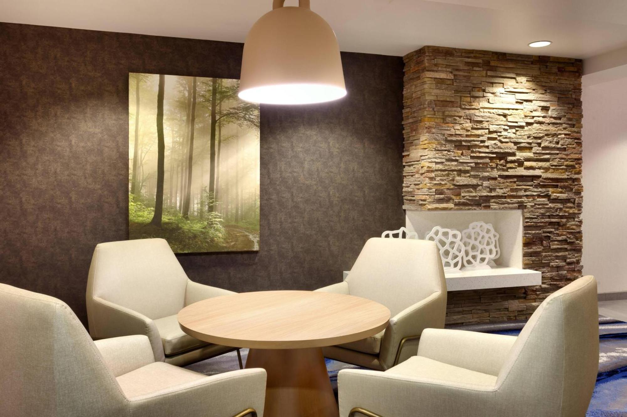 Fairfield Inn & Suites Розуэлл Экстерьер фото
