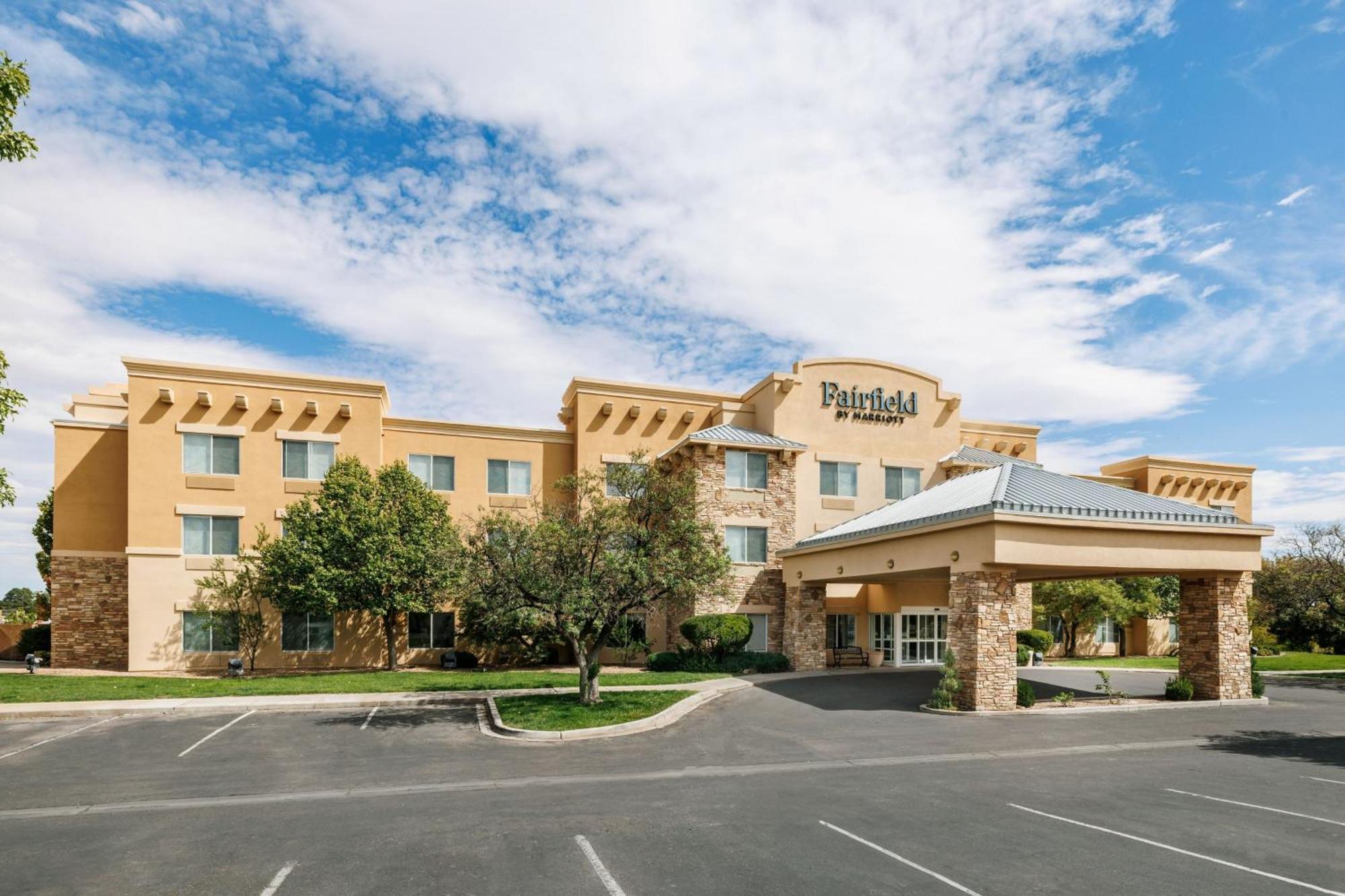 Fairfield Inn & Suites Розуэлл Экстерьер фото