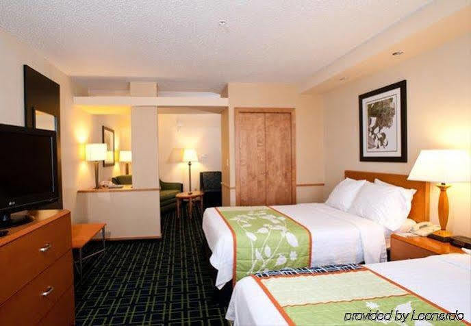 Fairfield Inn & Suites Розуэлл Экстерьер фото
